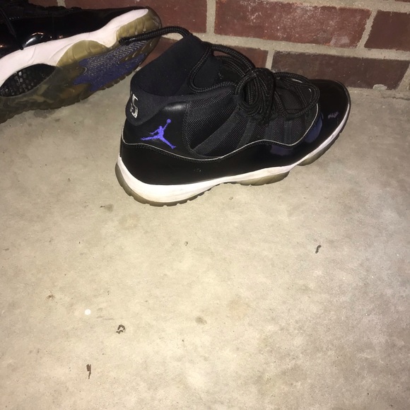 Jordan 11 space jams 2016 released - Picture 2 of 4